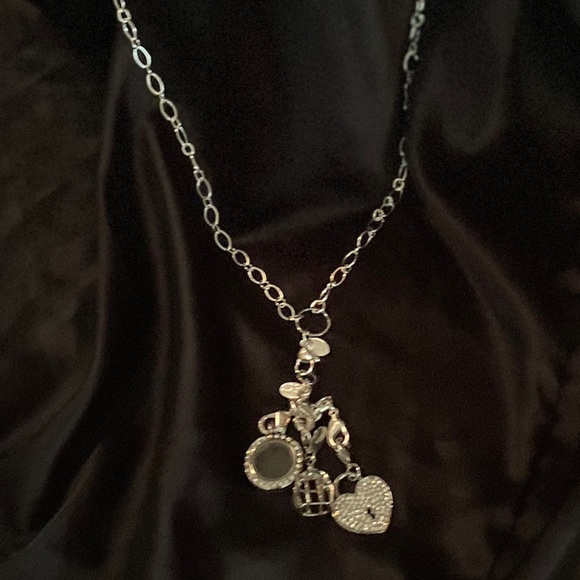 Origami Owl Chain Locket Extender Dangles & Locket - Picture 2 of 2